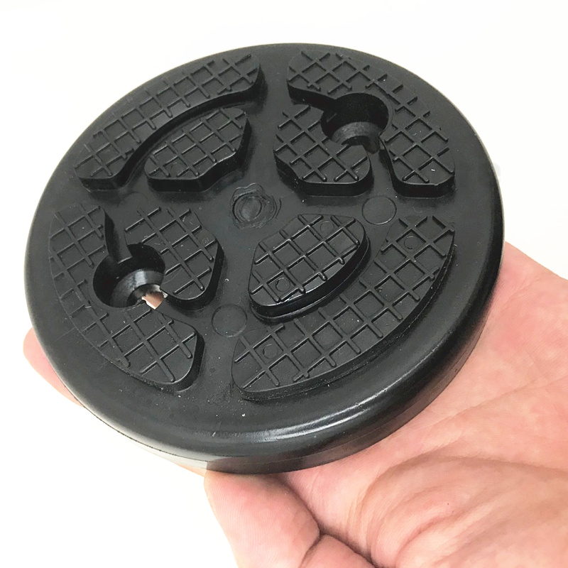 4 ピース/ロットbalck色リフトパッドラウンドヘビーゴム - Heavy Equipment Spare Parts のレビューと価格